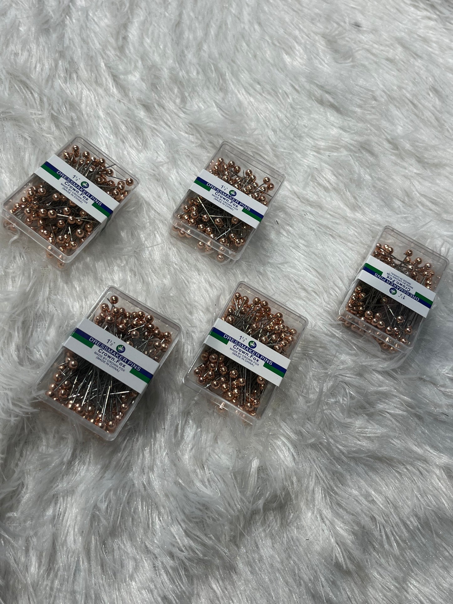 Golden hijab pin box