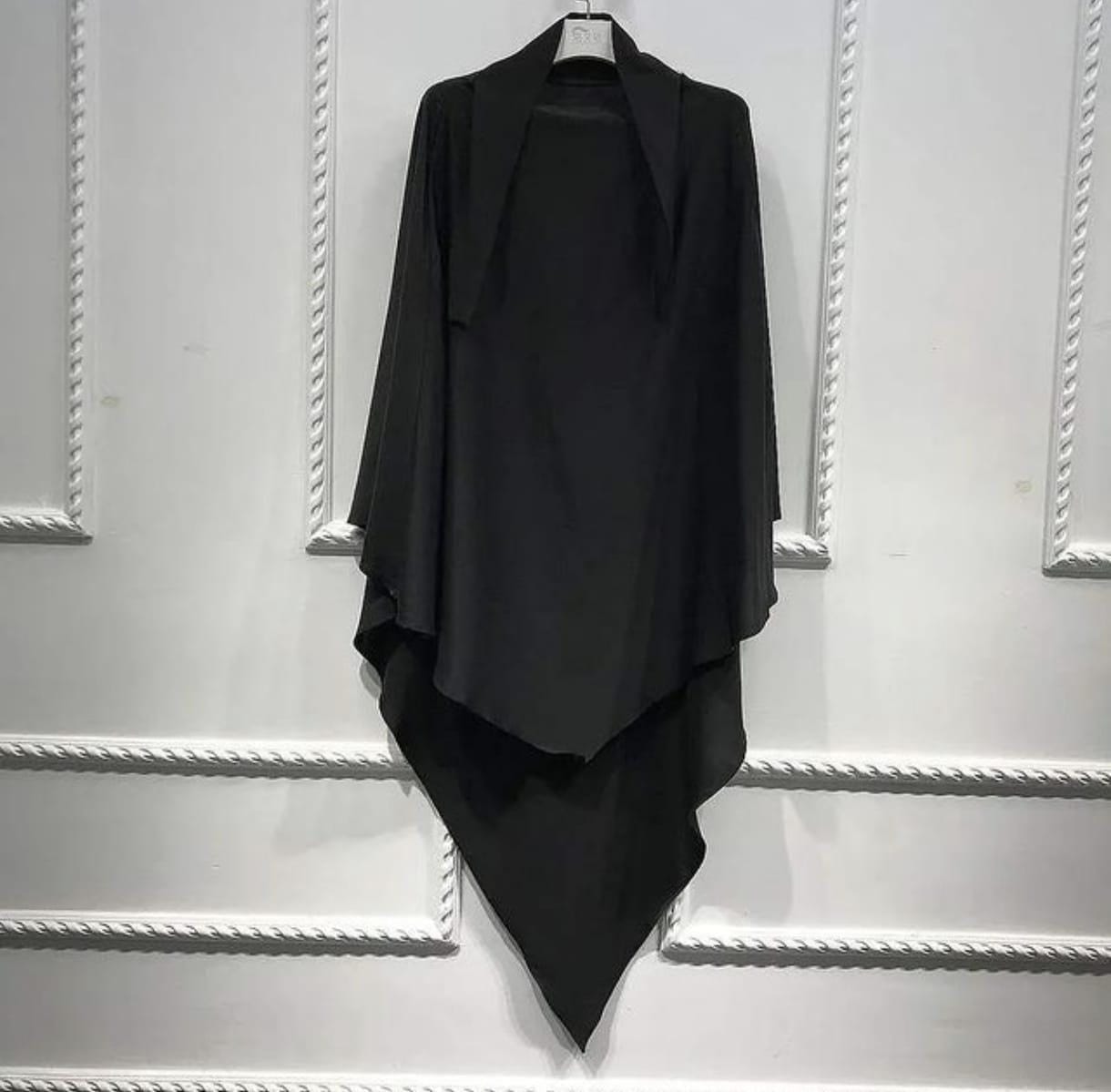 BLACK KHIMAR