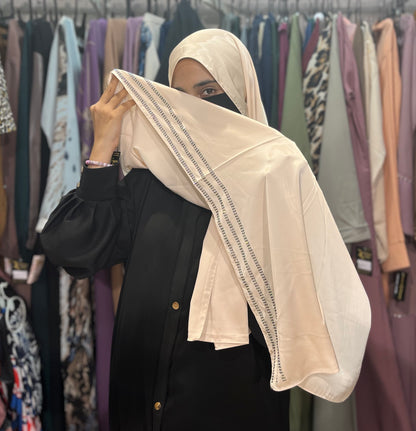 Saba dubai hijab