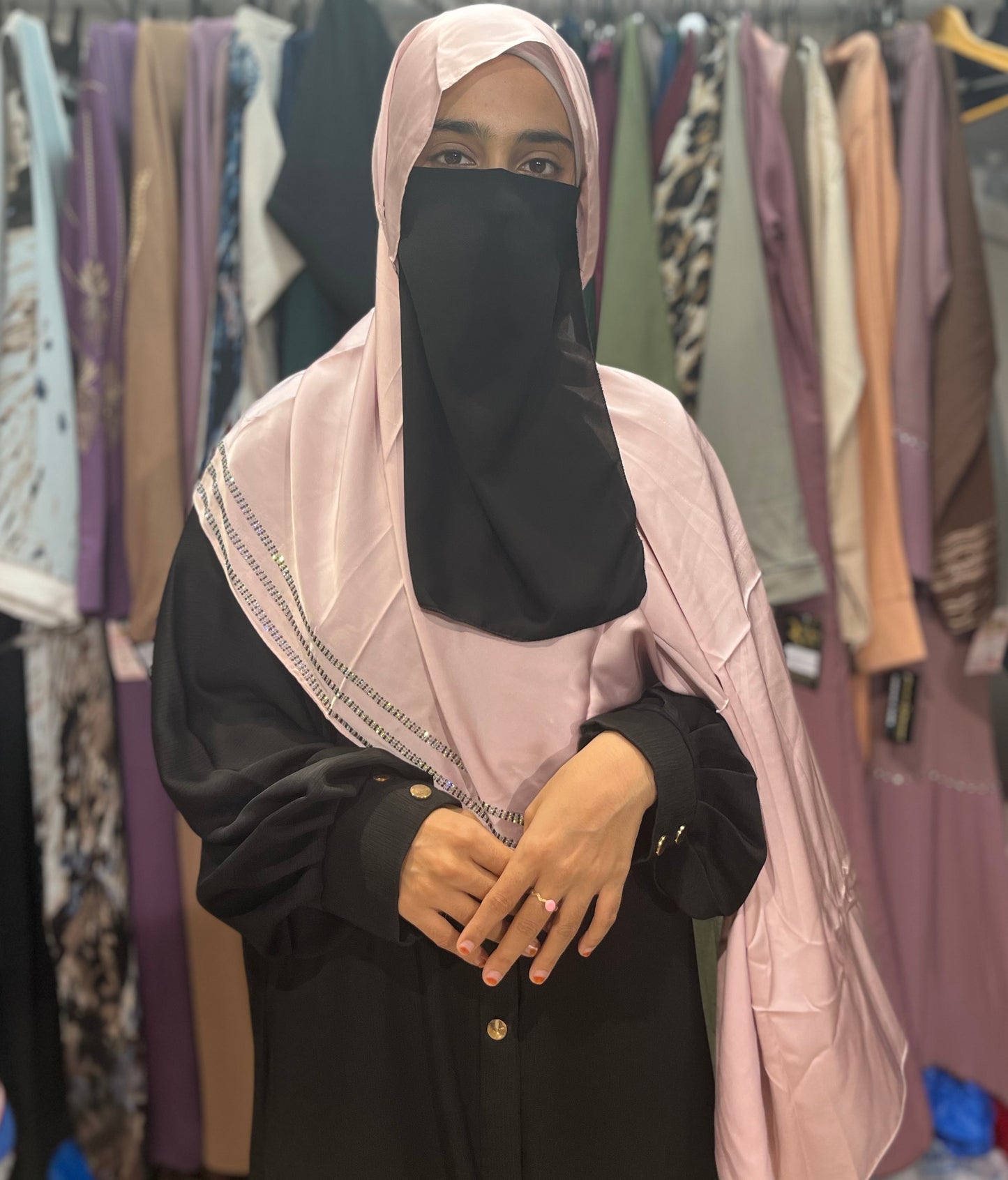 Saba dubai hijab