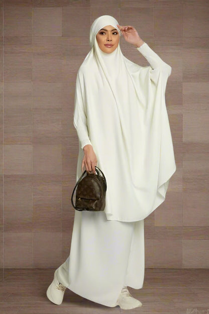 White jilbab